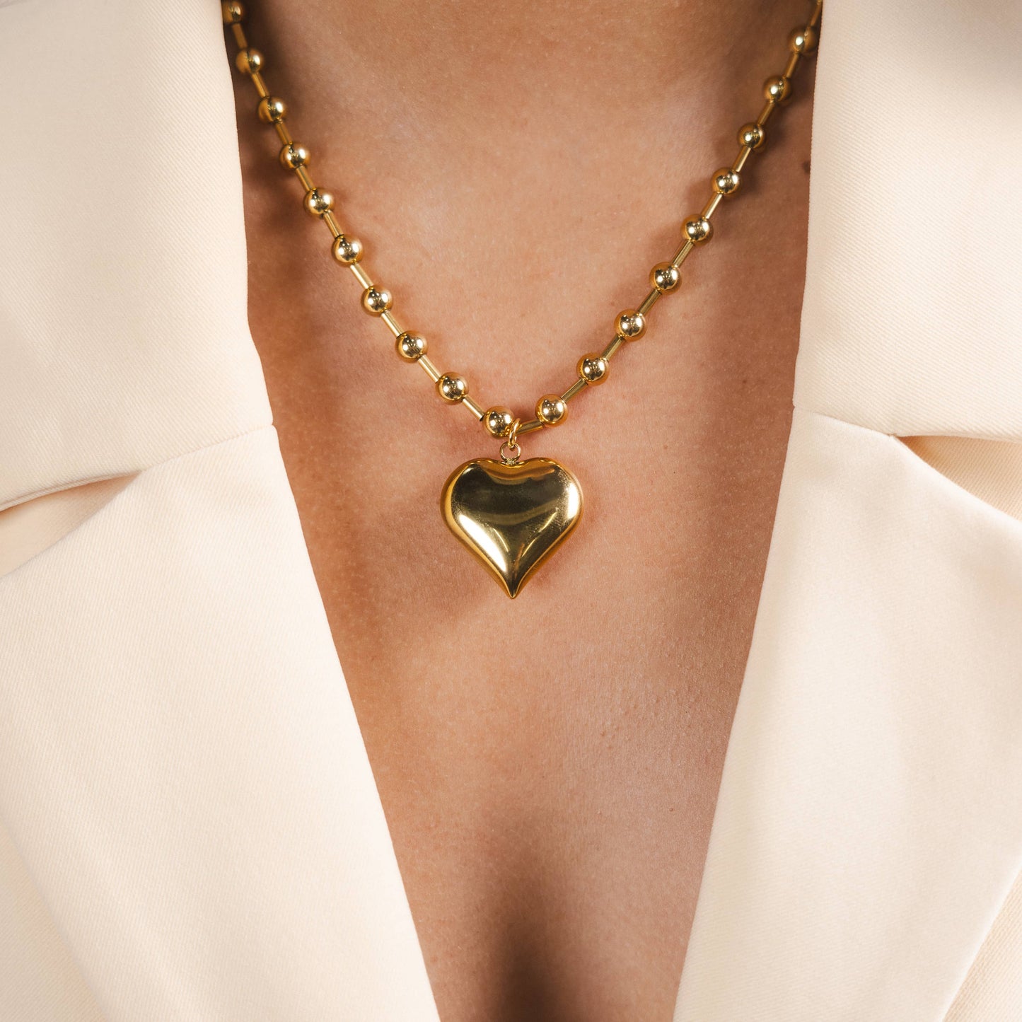DIANNE HEART NECKLACE