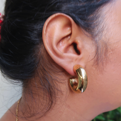 CELINE CHUNKY HOOP EARRING