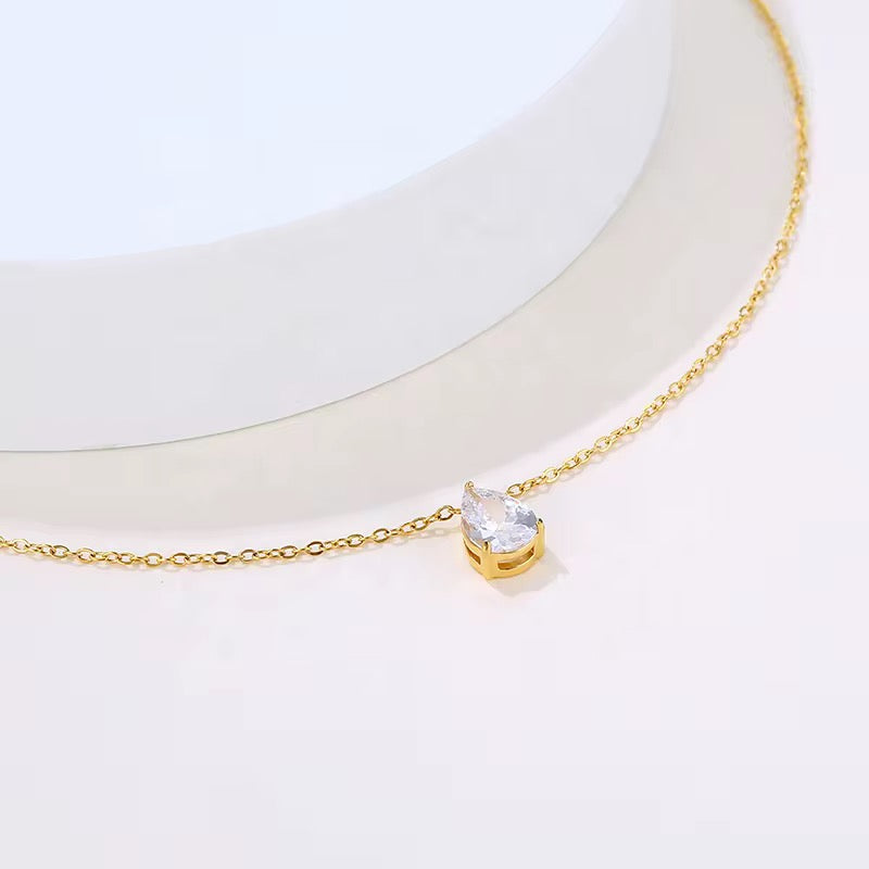 Amara Pear Necklace