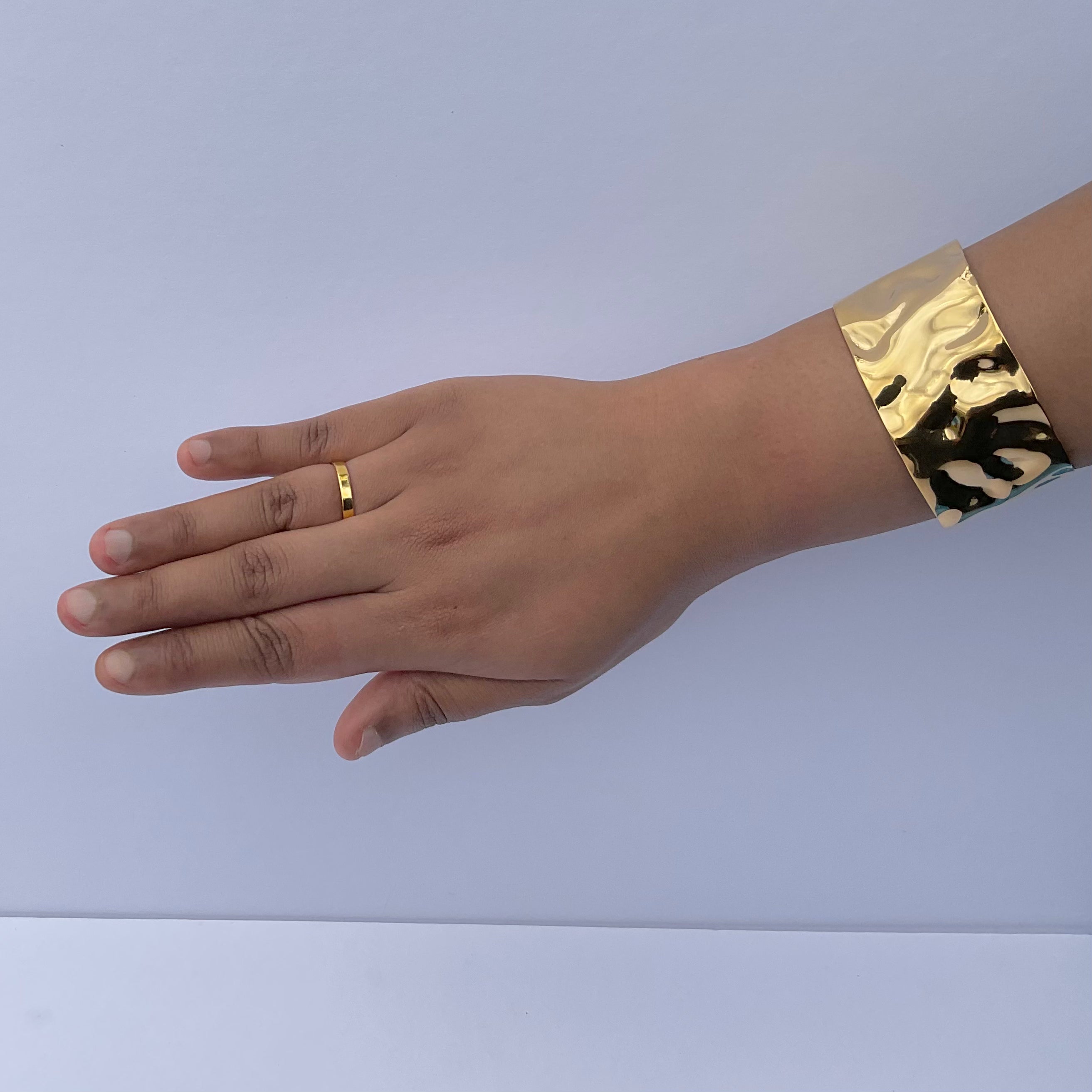 CORA HAMMERED CUFF