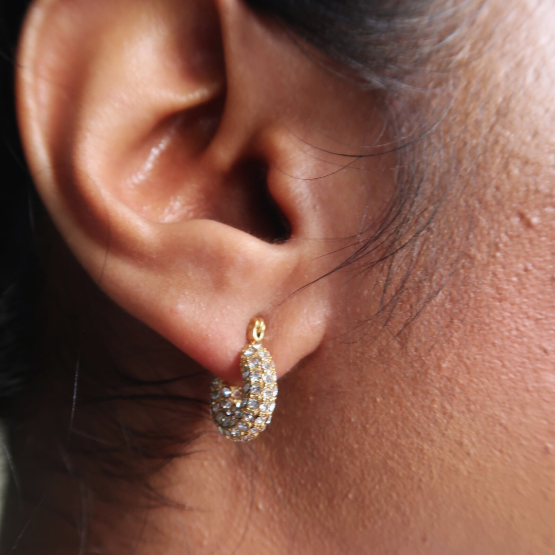 MIRA DAINTY ZIRCON HOOPS