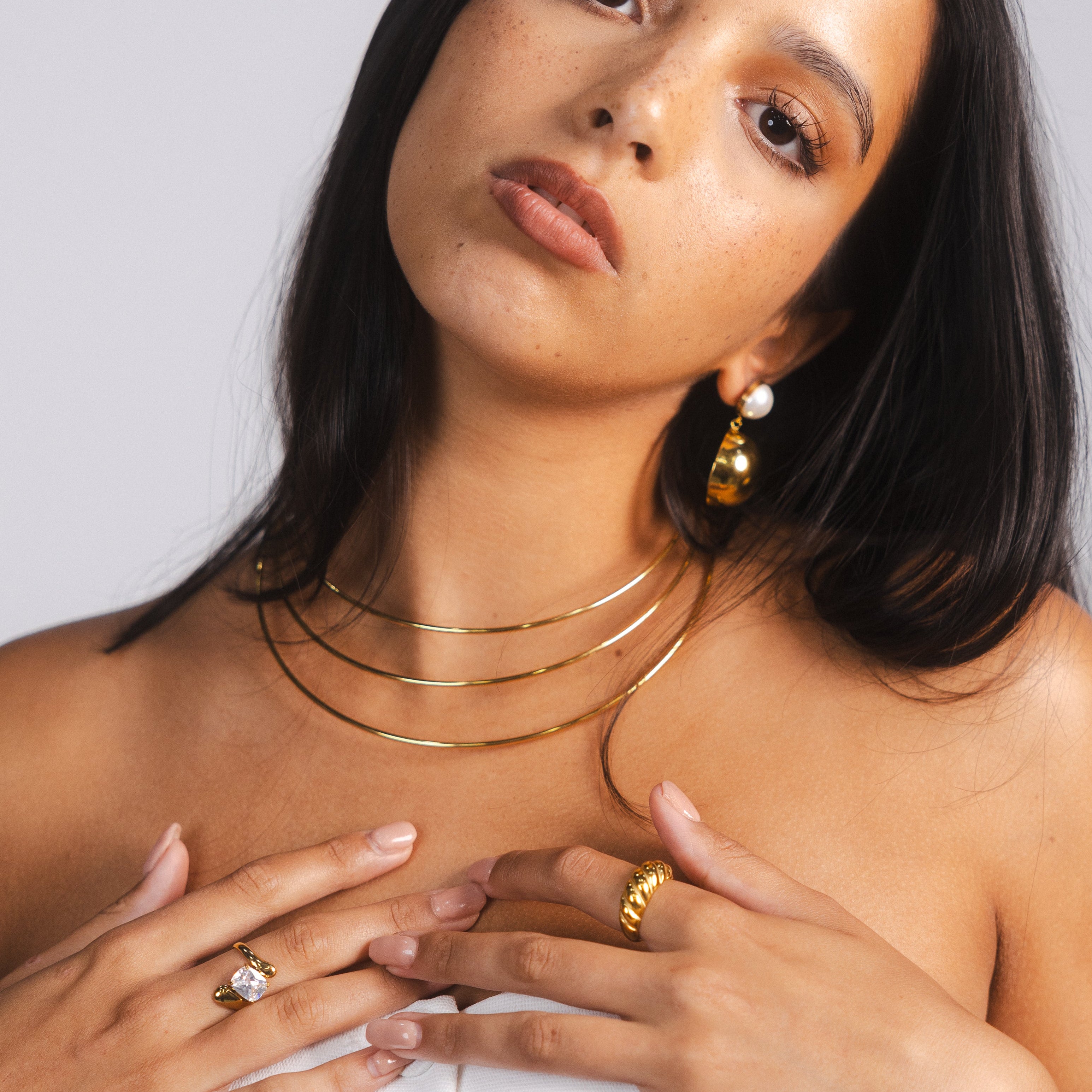 YARA NECK CUFF