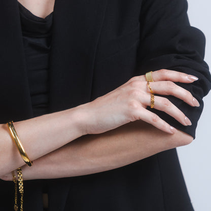 NIA BRAIDED RING
