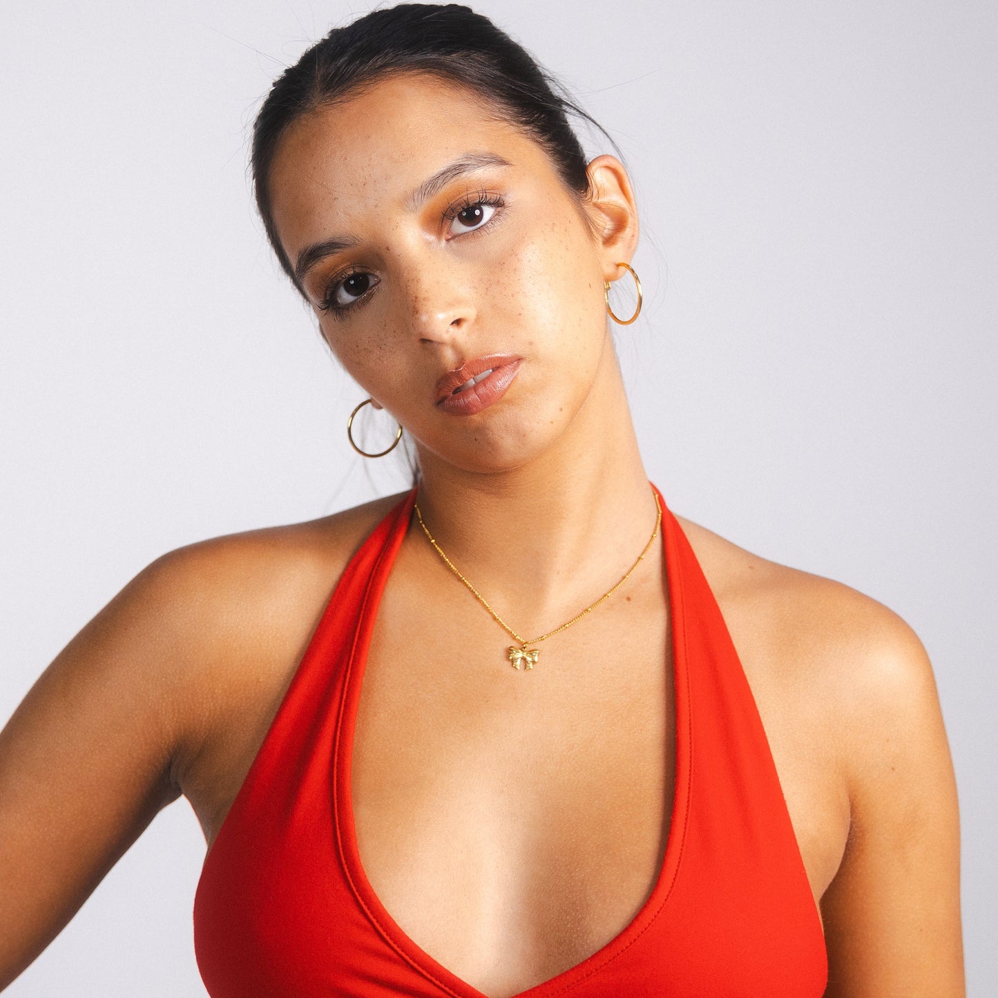 ANNIE BOW NECKLACE